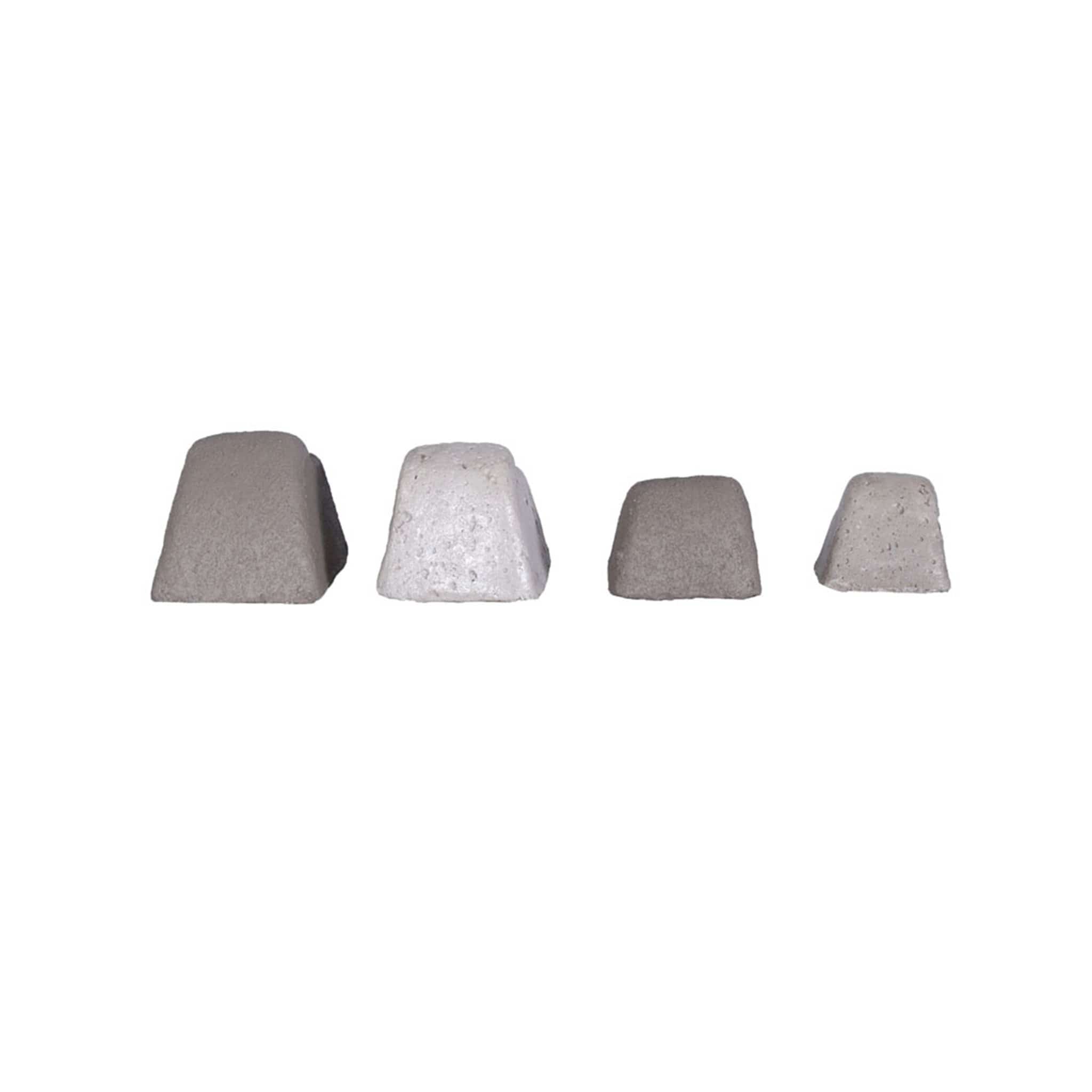 Concrete pot feet